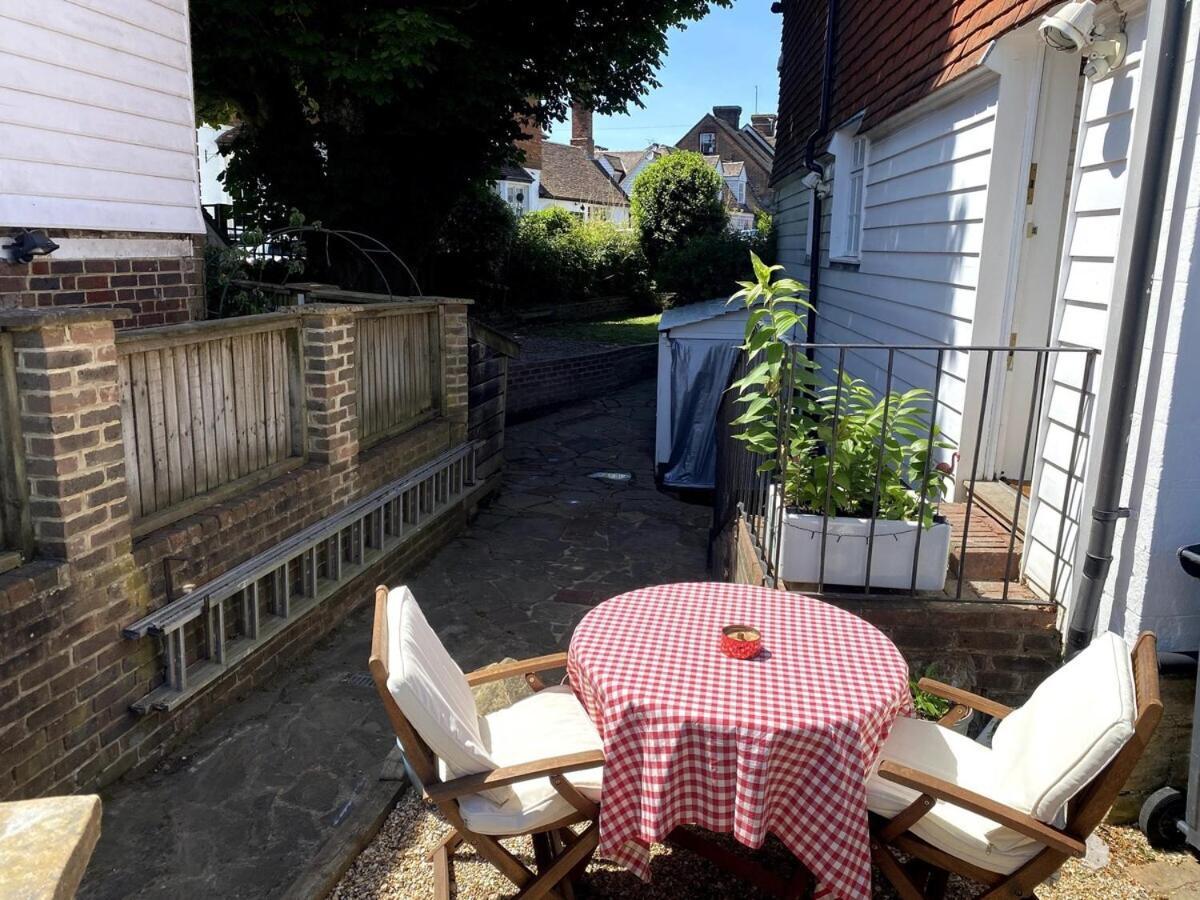 Chestnut Tree Cottage, 7 High Street Ardingly Exteriör bild