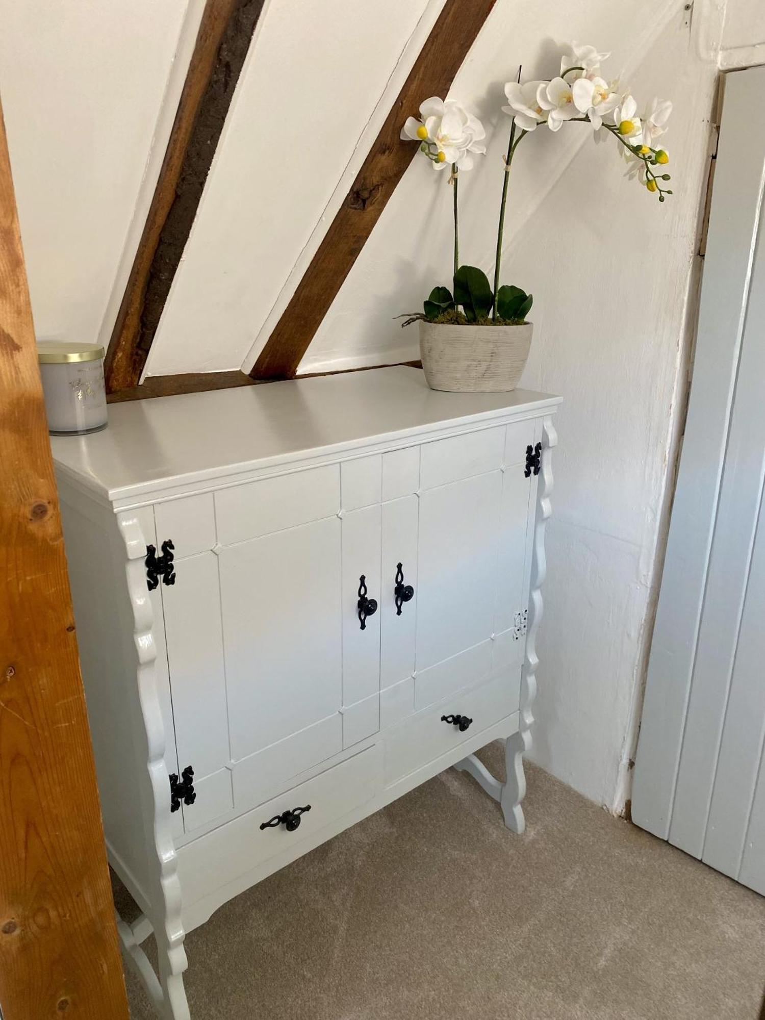 Chestnut Tree Cottage, 7 High Street Ardingly Rum bild